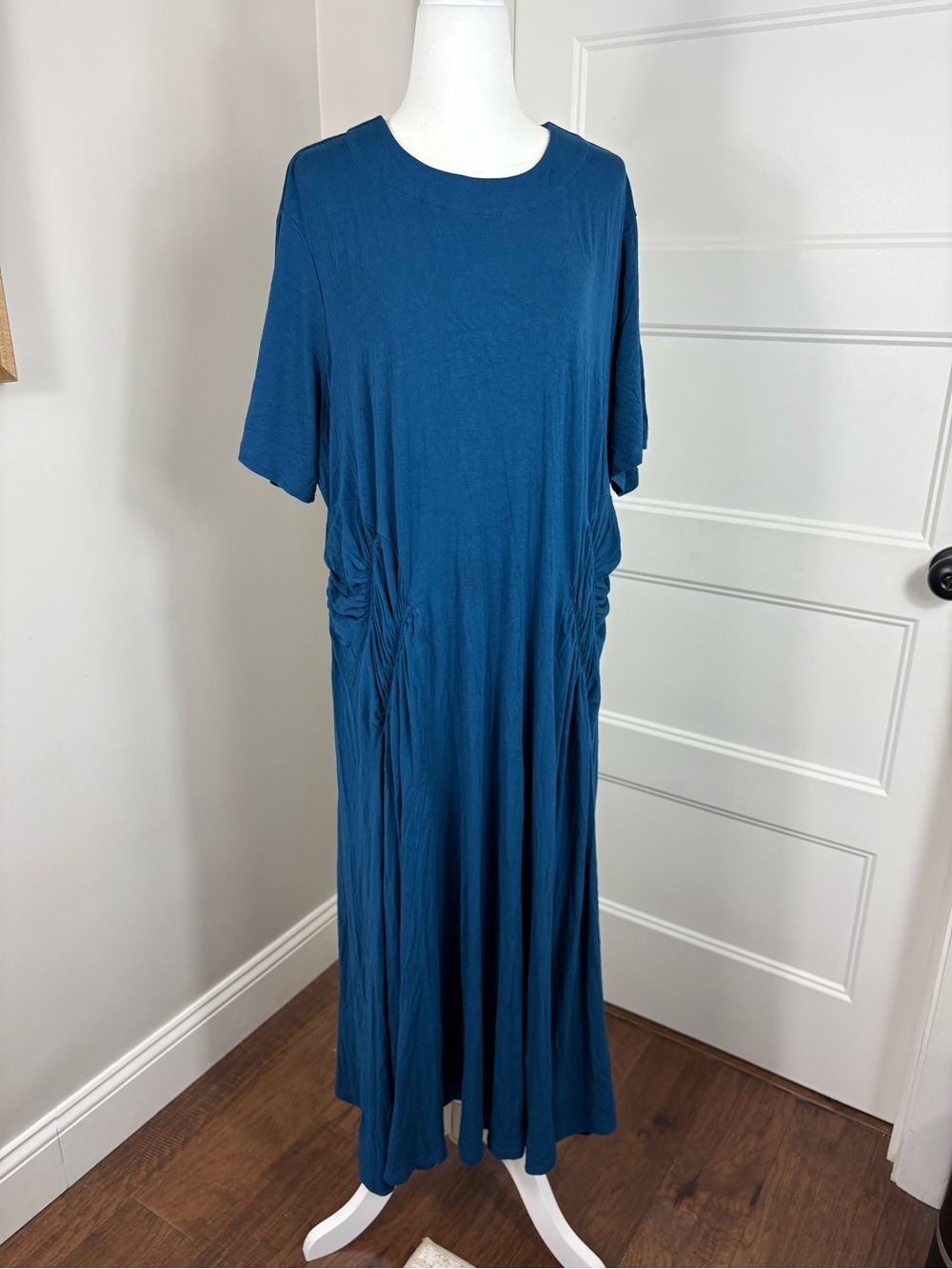 Universal Standard Devi Liquid Jersey Dress Size L